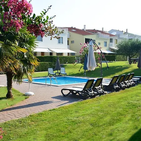 Premium Apartment Maj **** Porec Exterior photo